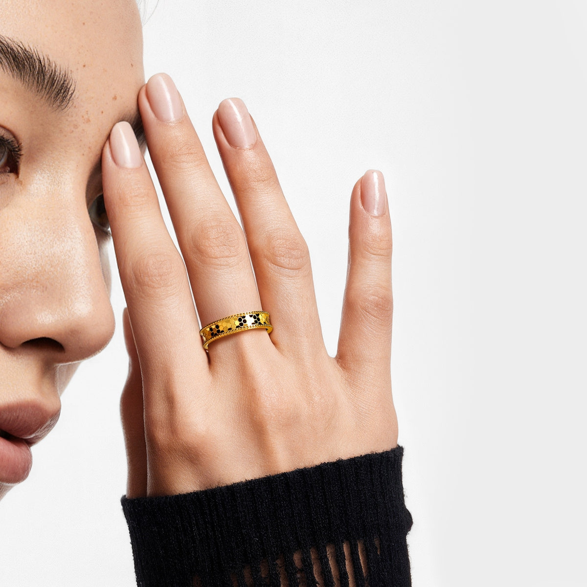 Essence 999 Gold Ring