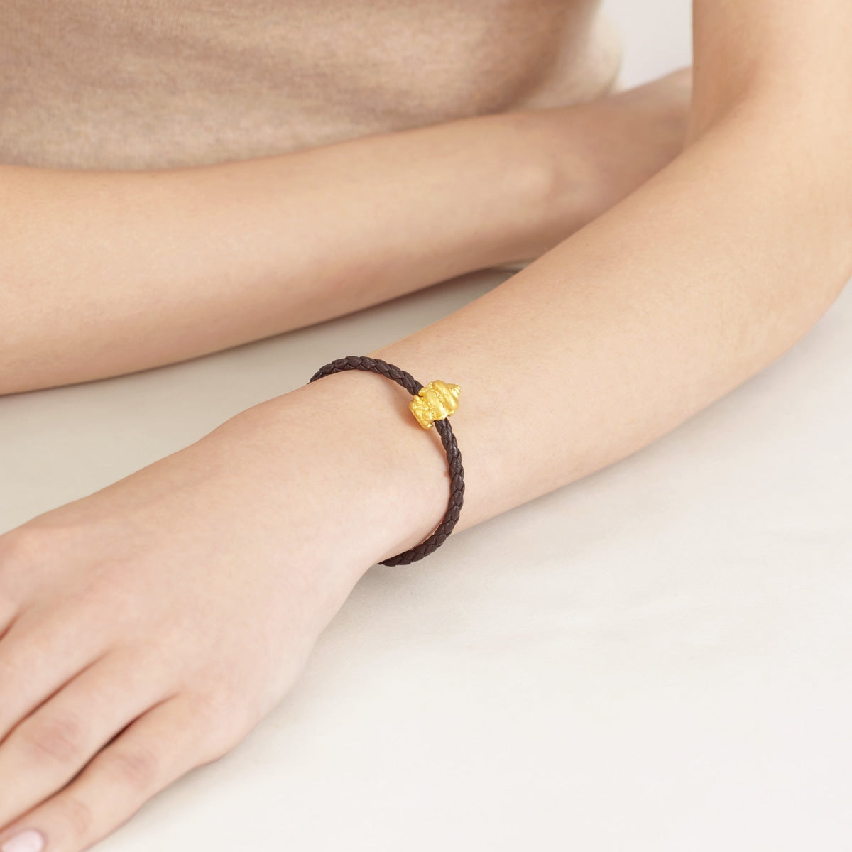 Blessings' 999 Gold Great Strength Buddha (Horse) Charm