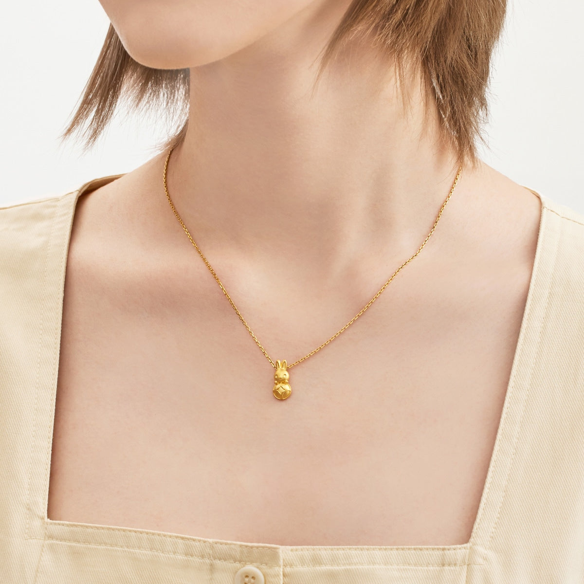 New Year & Chinese Zodiac' 999.9 Gold Rabbit Pendant