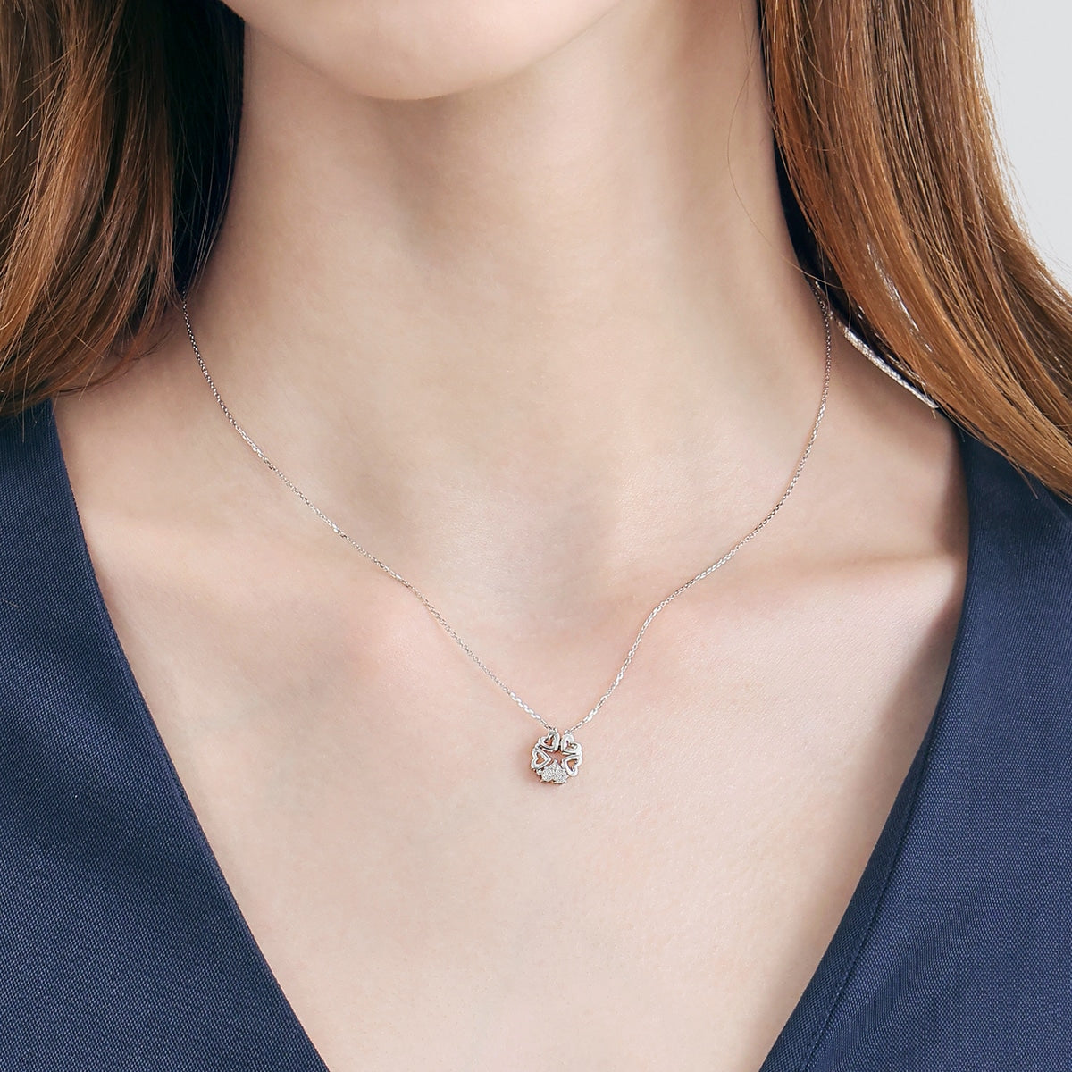 18K White Gold Diamond Necklace