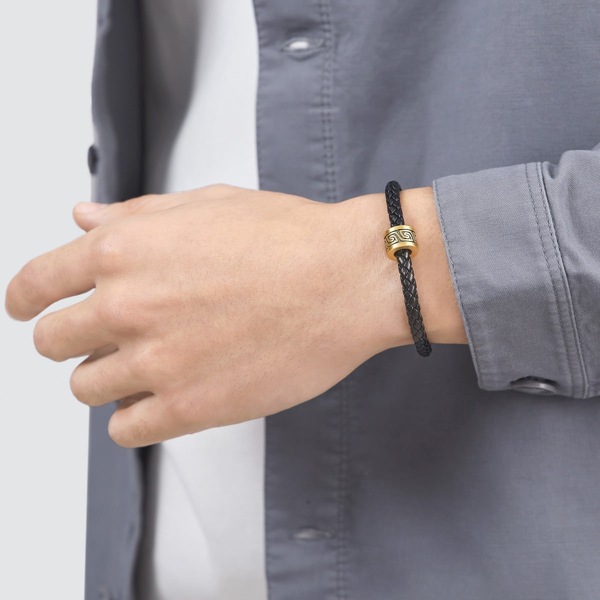 Noir' 999 Gold Thunder and Clouds Pattern Charm