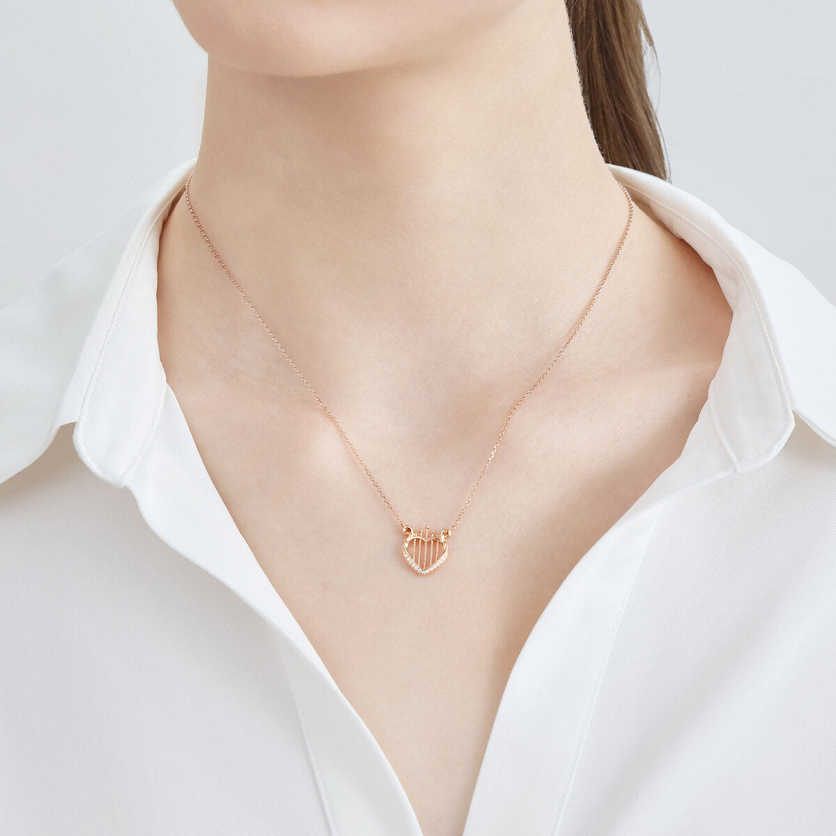 18K Rose Gold Diamond Necklace