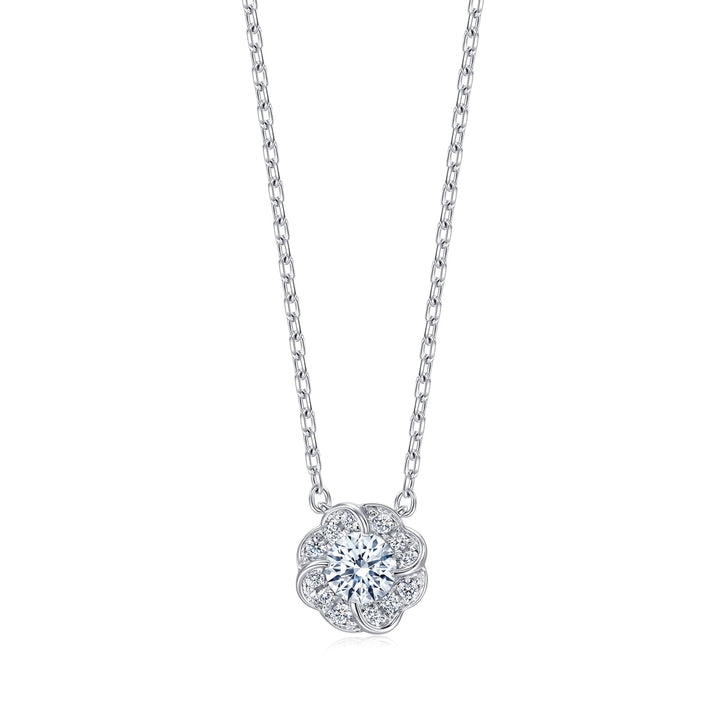 floral-18k-white-gold-diamond-necklace-chow-sang-sang