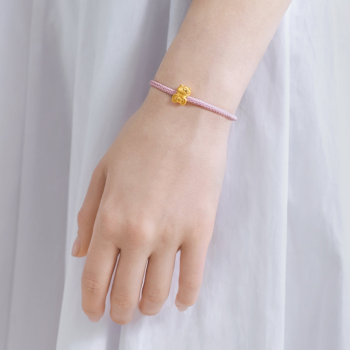 Hello Kitty' 999 Gold Charm