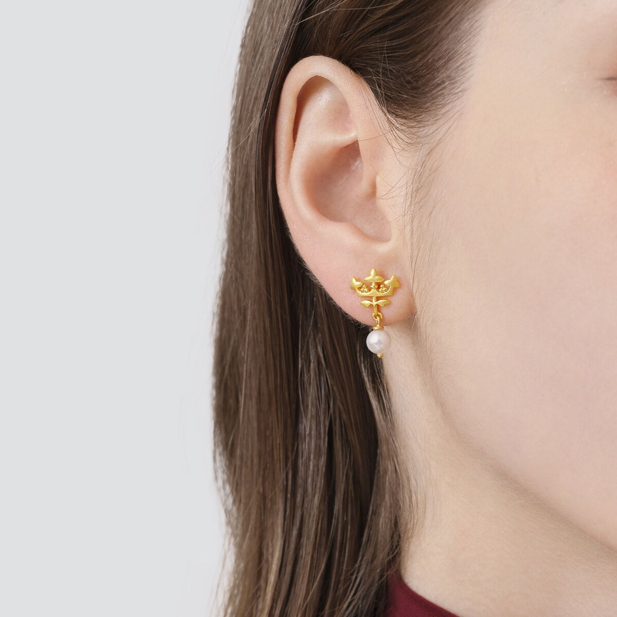 The Art of Romance' 999.9 Gold Single Earring
