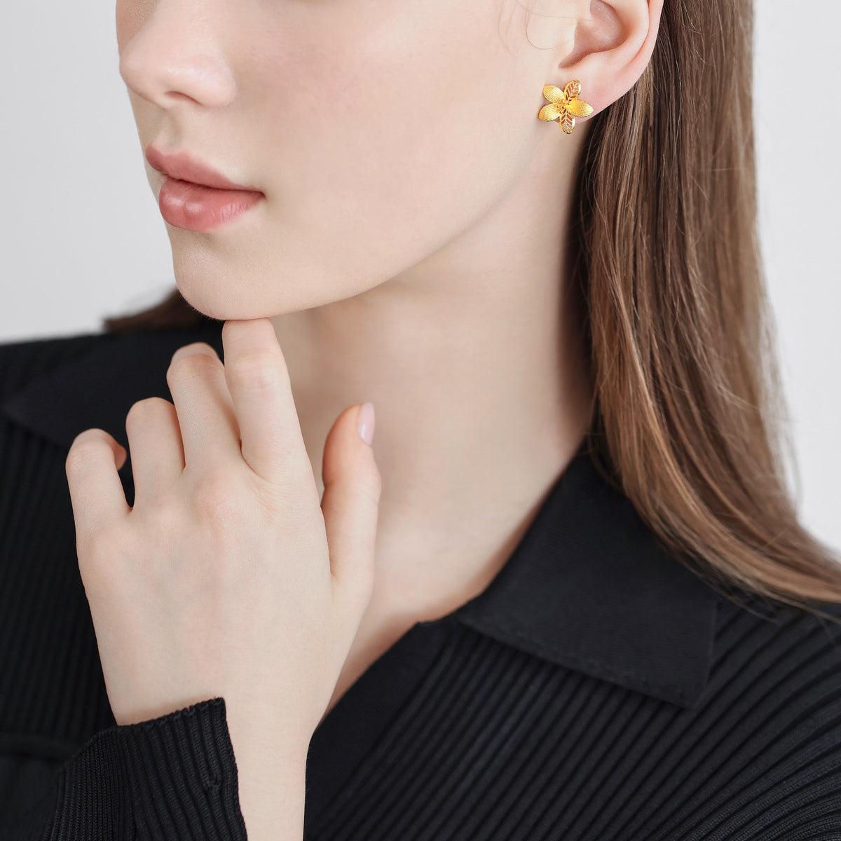 Floral' 999.9 Gold Earrings