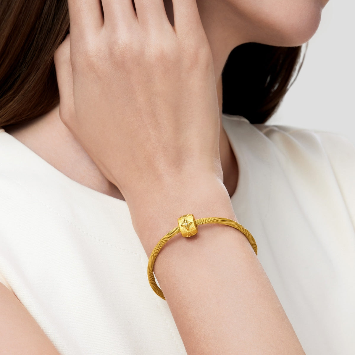 999 Gold Charm