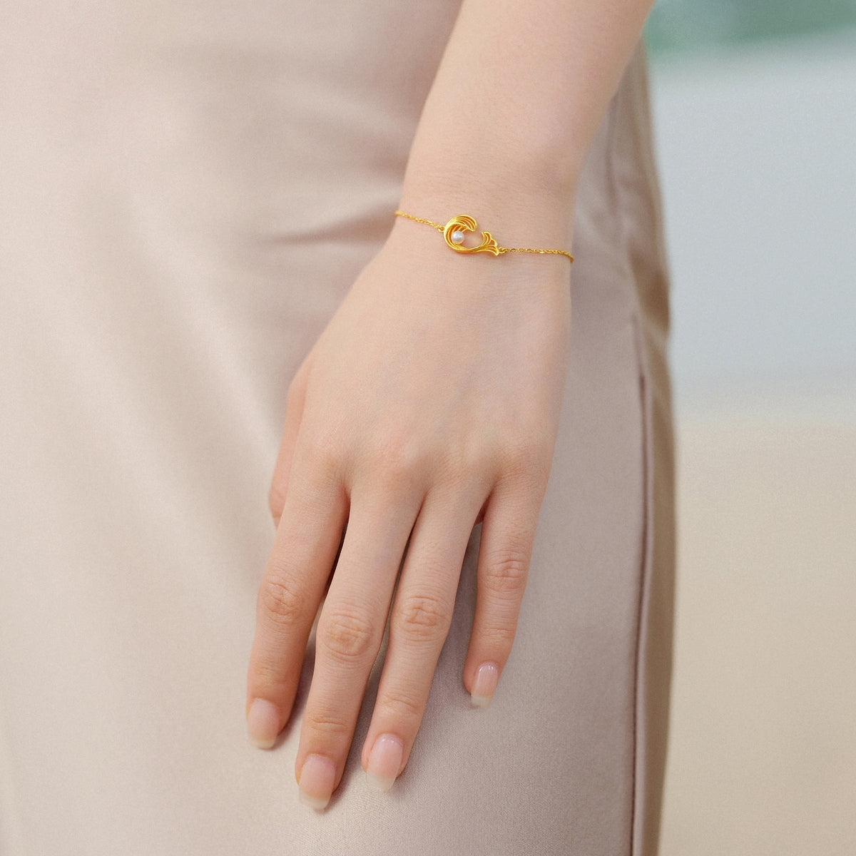 Taffy' 999.9 Gold Bracelet