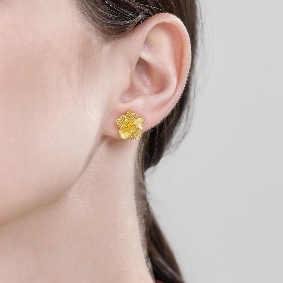 999.9 Gold Earrings