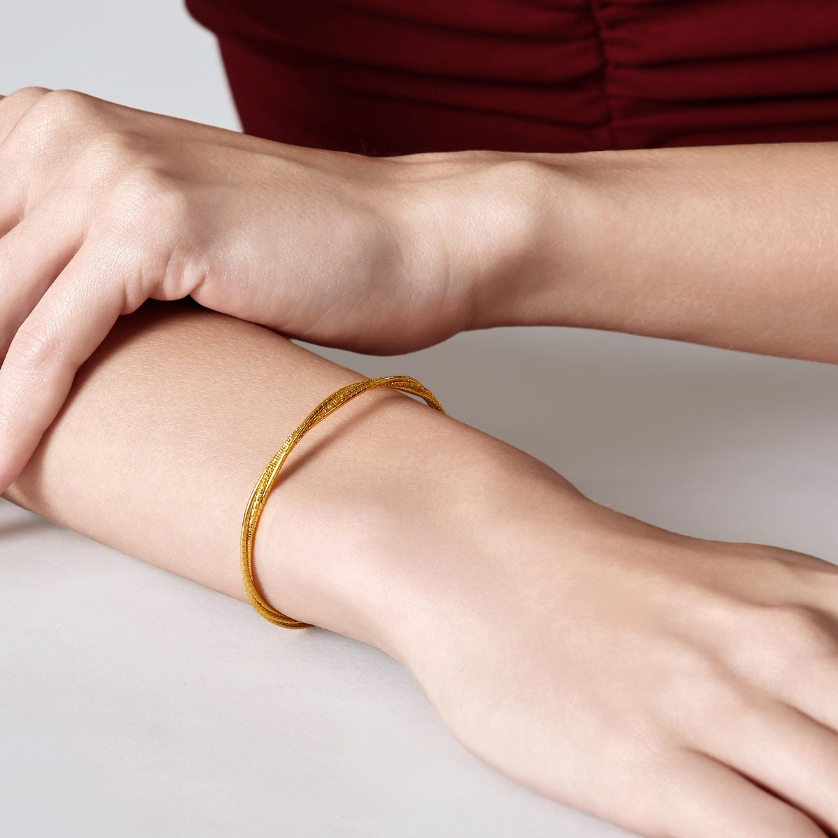 999 Gold Bangle