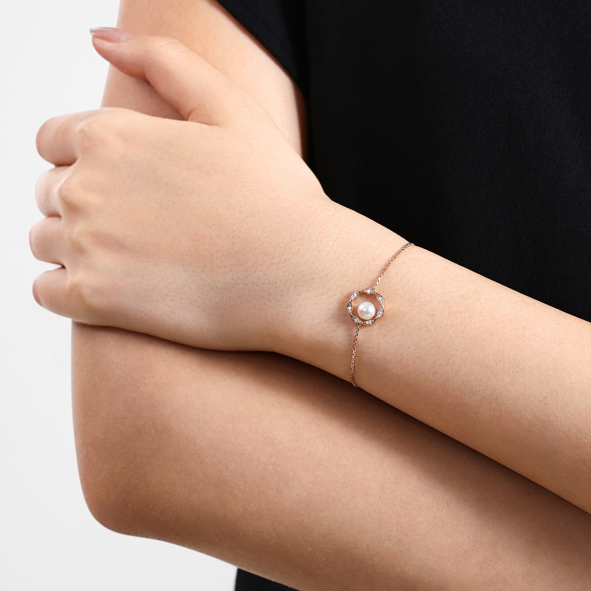 18K/750 Gold (Rose) Japan Akoya Cultured Pearl Bracelet