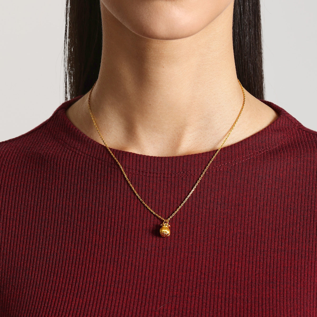 999 Gold Pendant