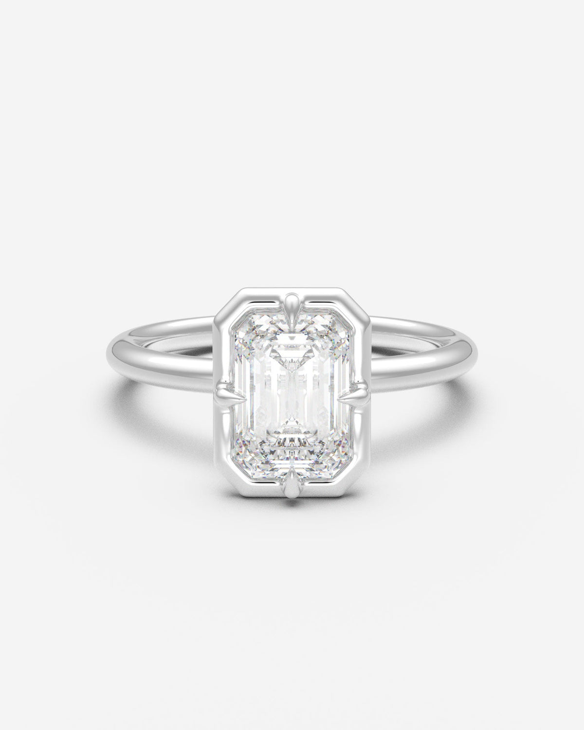 The Eclipse Solitaire — Emerald