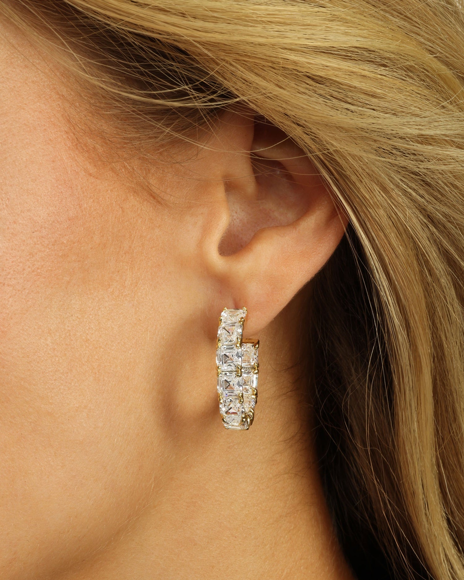 the-queens-hoops-1-inch-in-gold-and-white-diamondettes