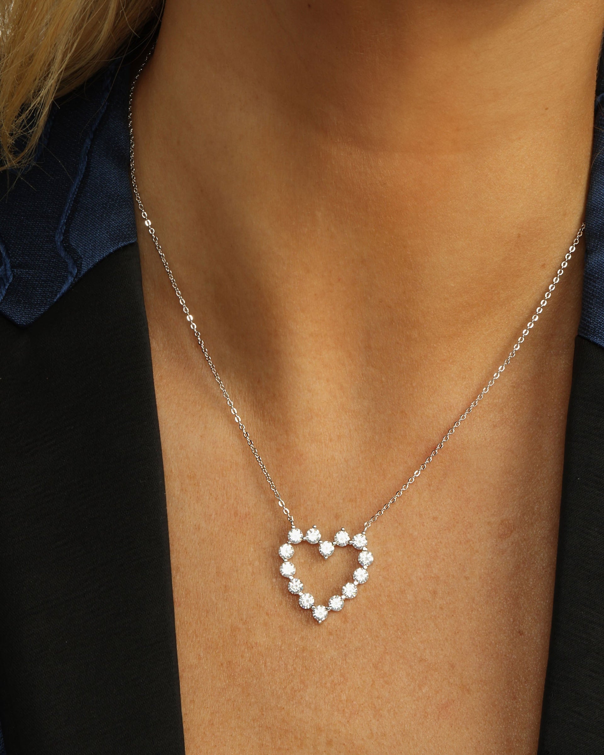 she-is-an-icon-baby-heart-necklace-in-silver-and-white-diamondettes