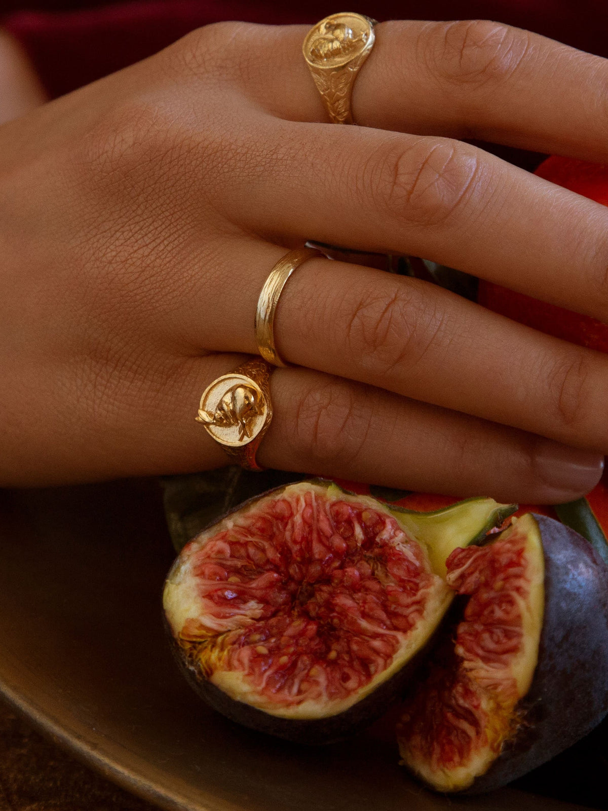 Ornately Engraved Signet Ring with Sleeping Hare