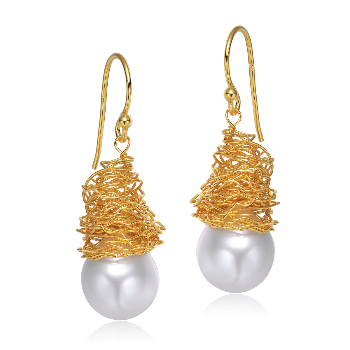 Delphine Golden Pearl Nest Earrings