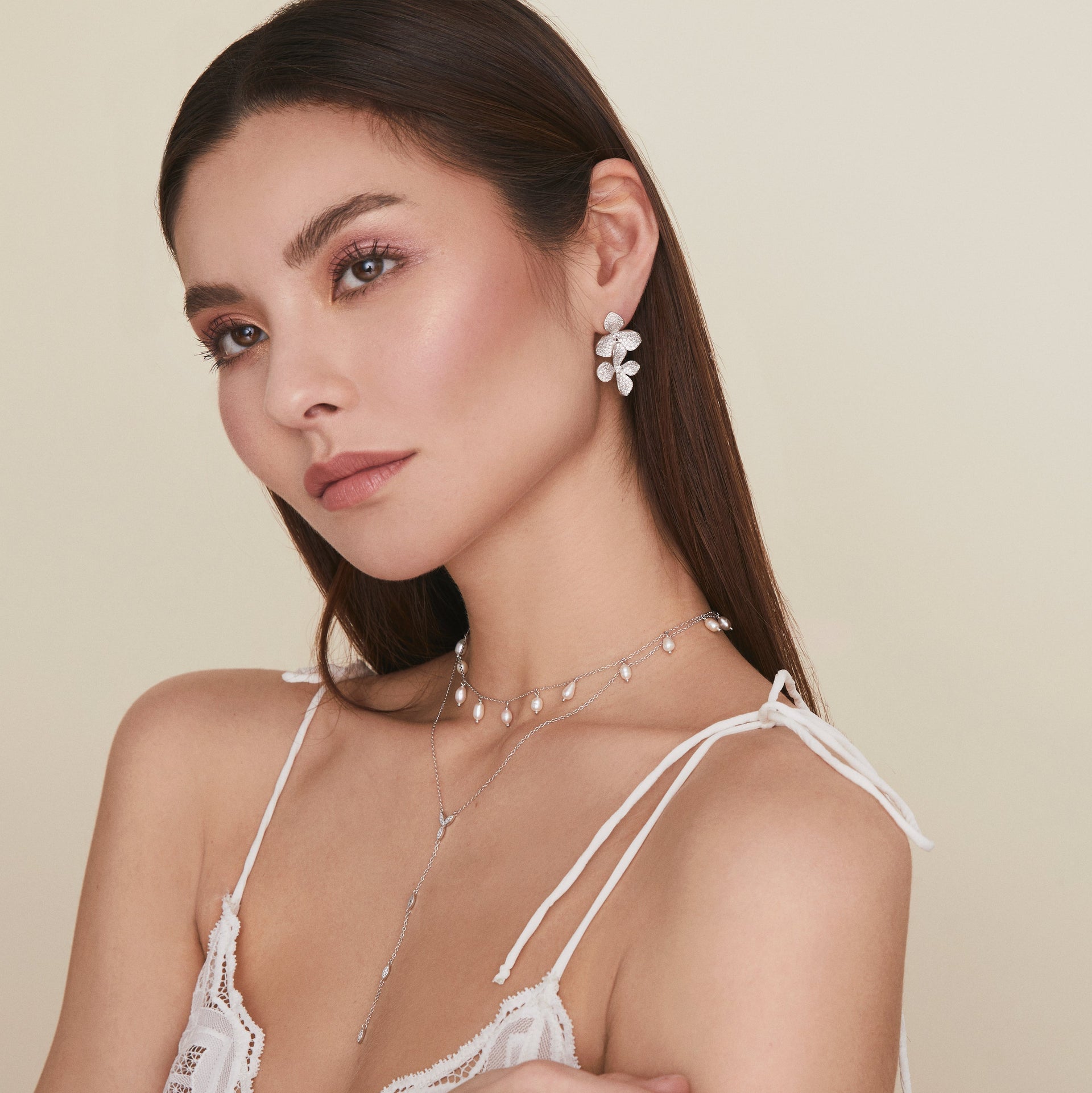 Marleigh Pearl Necklace Silver