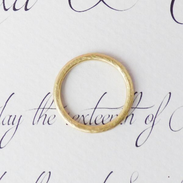 the-mossy-wedding-ring