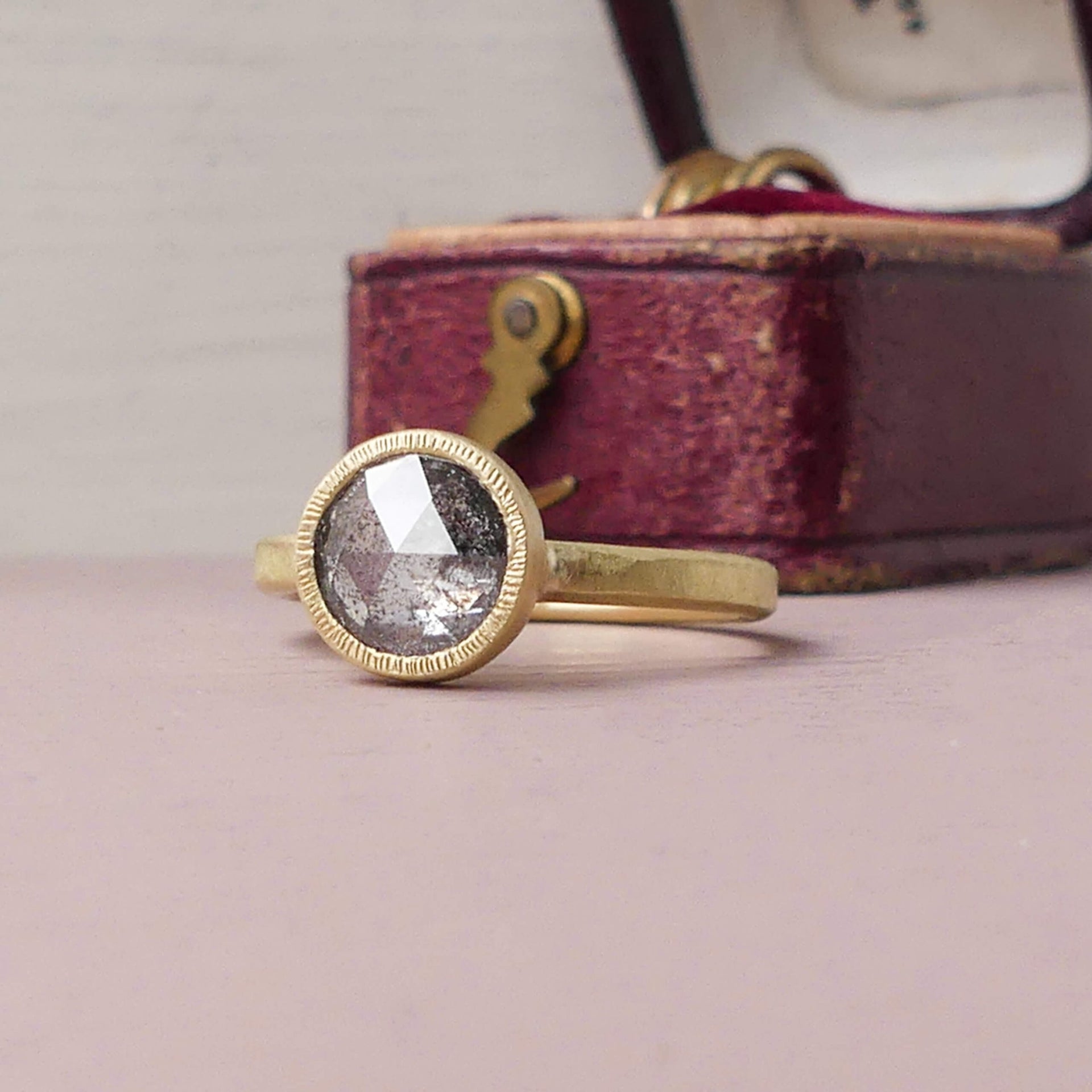 zarzar-engagement-ring