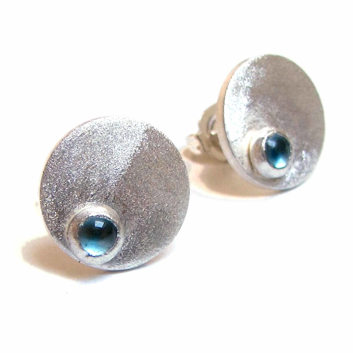 blue-topaz-cabochon-dotty-spot-stud-earrings