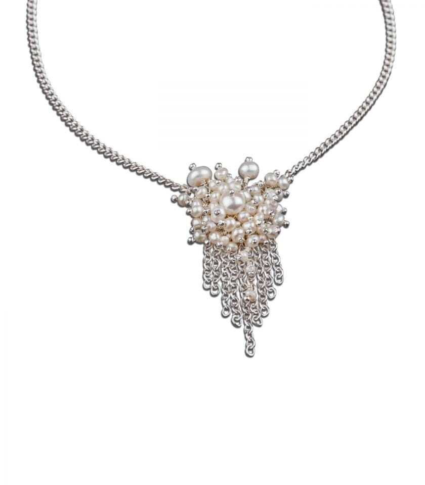 pearl-and-silver-tassel-pendant-necklace