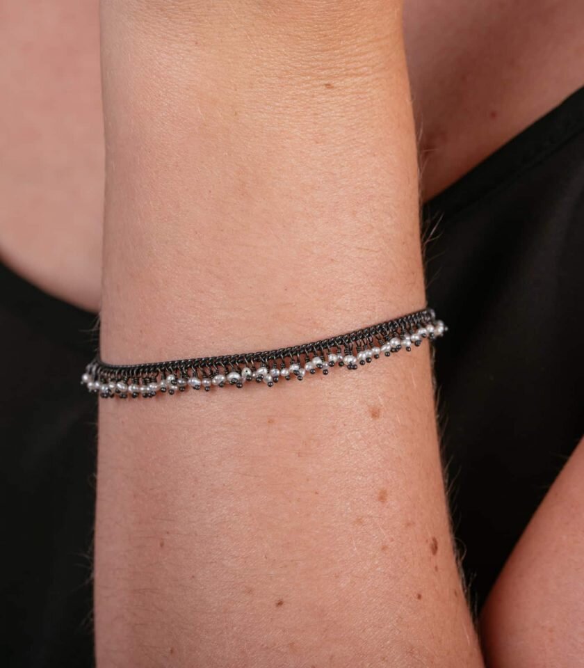 pearl-and-silver-row-bracelet