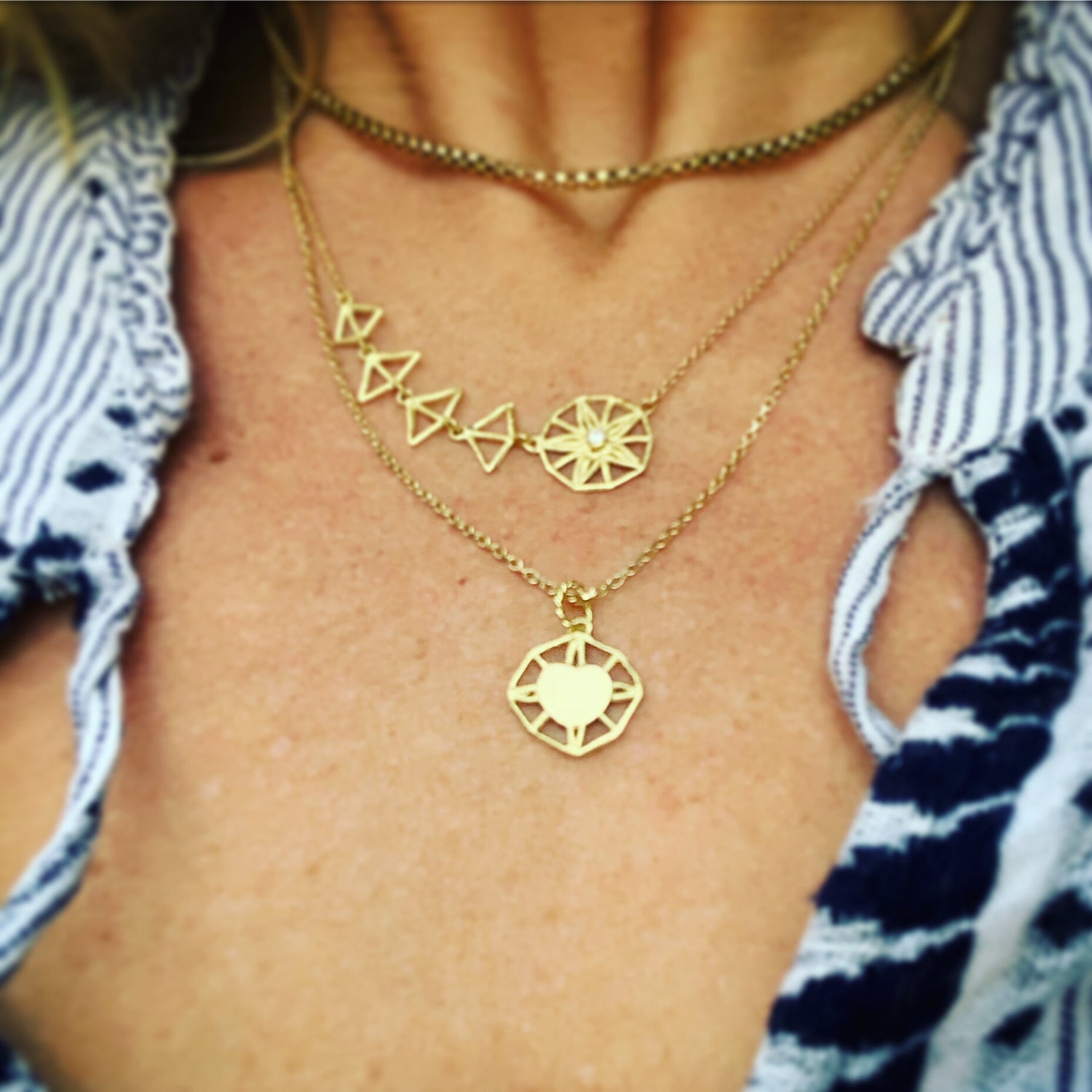 framed-sunshine-pendant