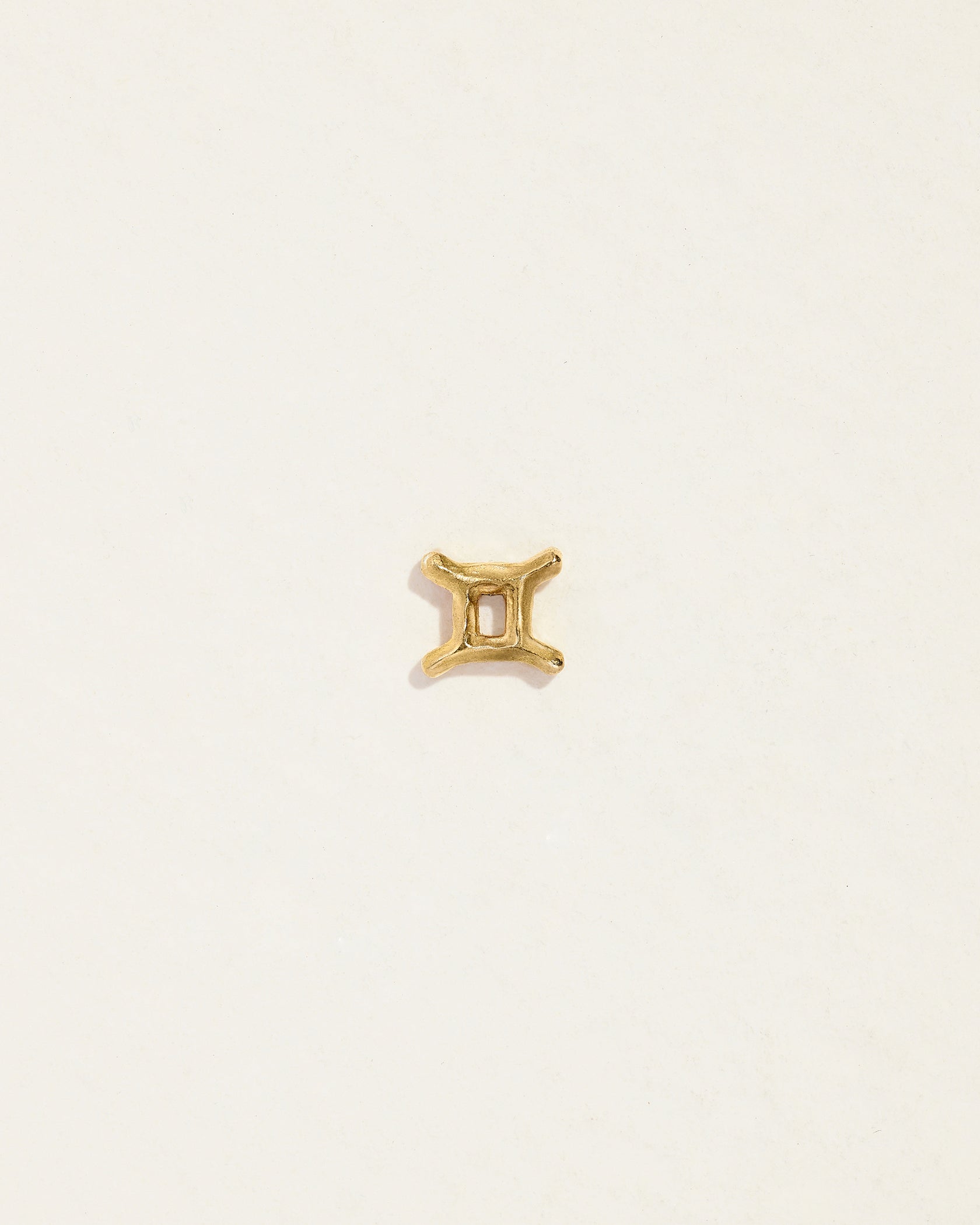 Gemini Stud