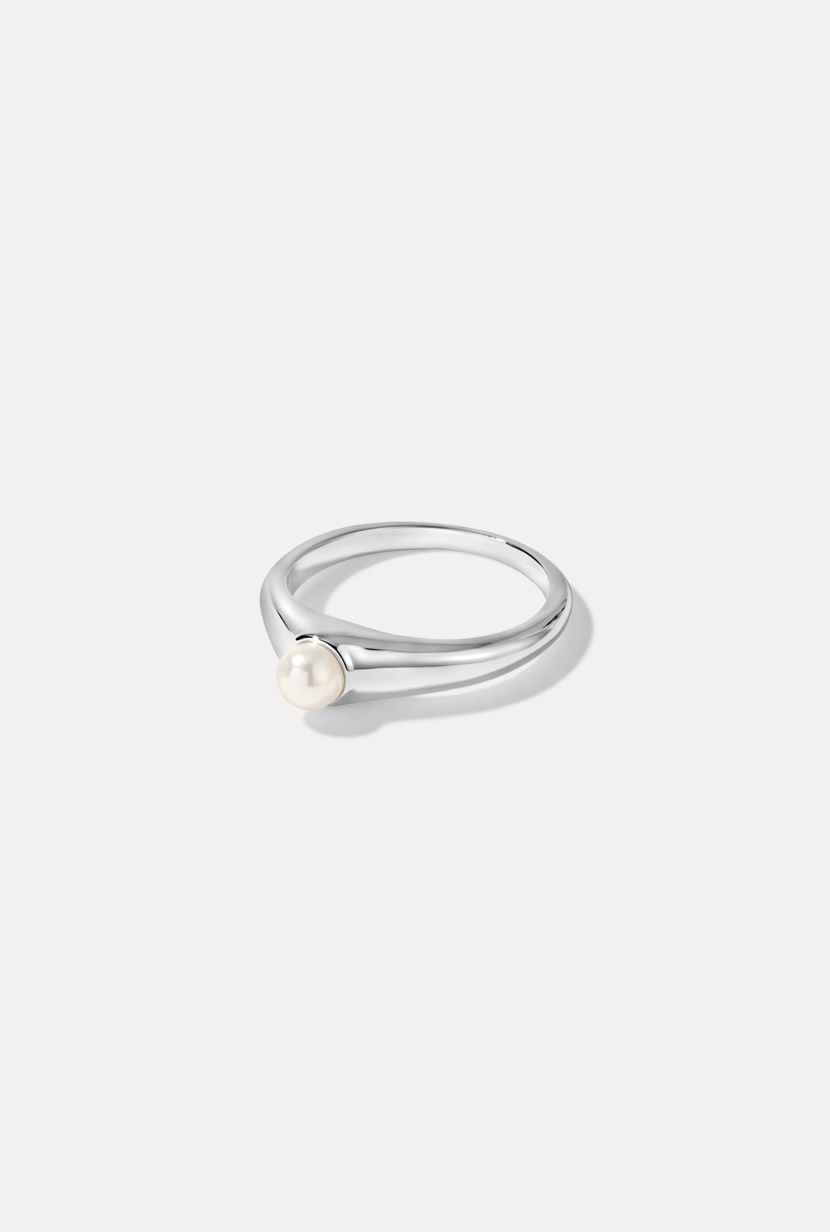 Greta Ring