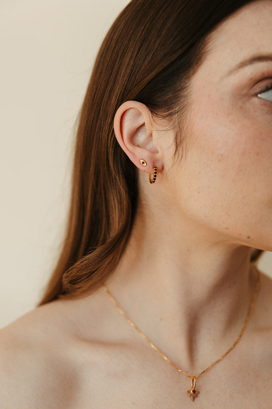 Evil Eye Stud Earrings - Garnet