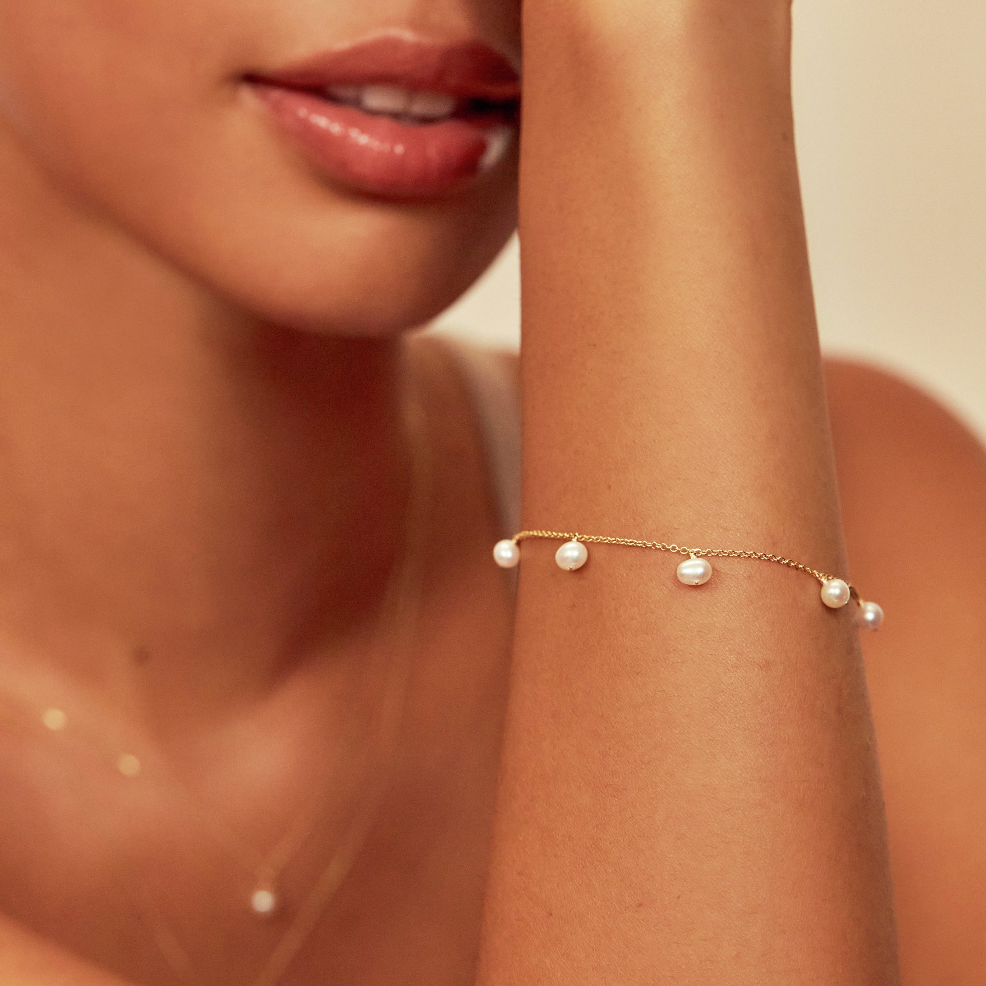 Gold Pearl Drop Bracelet