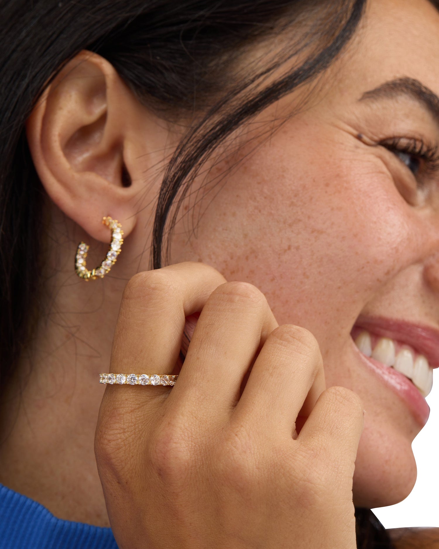 heiress-ring-in-gold-and-white-diamondettes