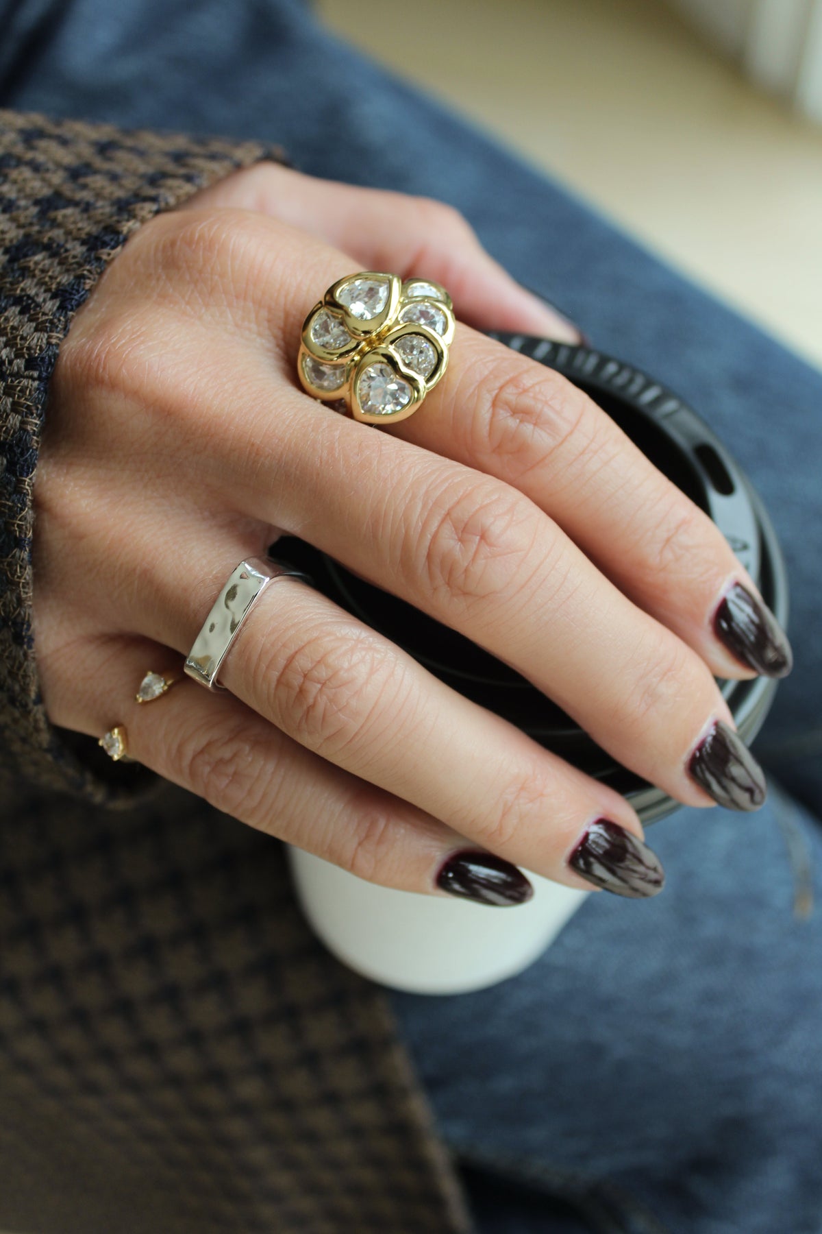Mae Ring