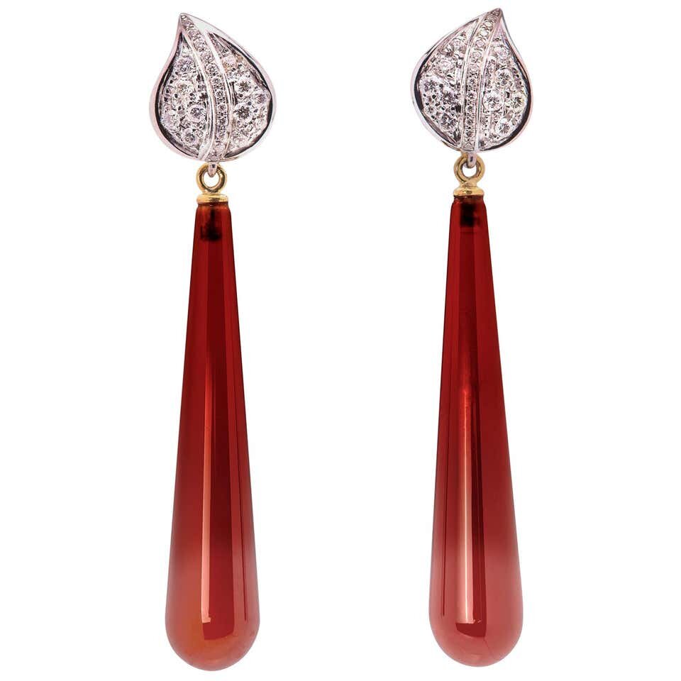 diamond-and-carnelian-dangle-earrings