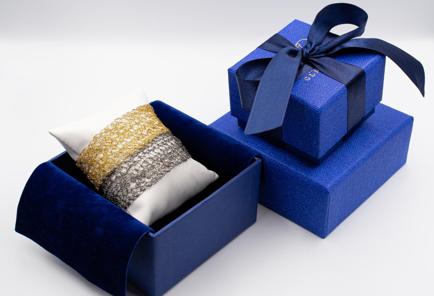 black-rhodium-and-gold-cuff-bracelet