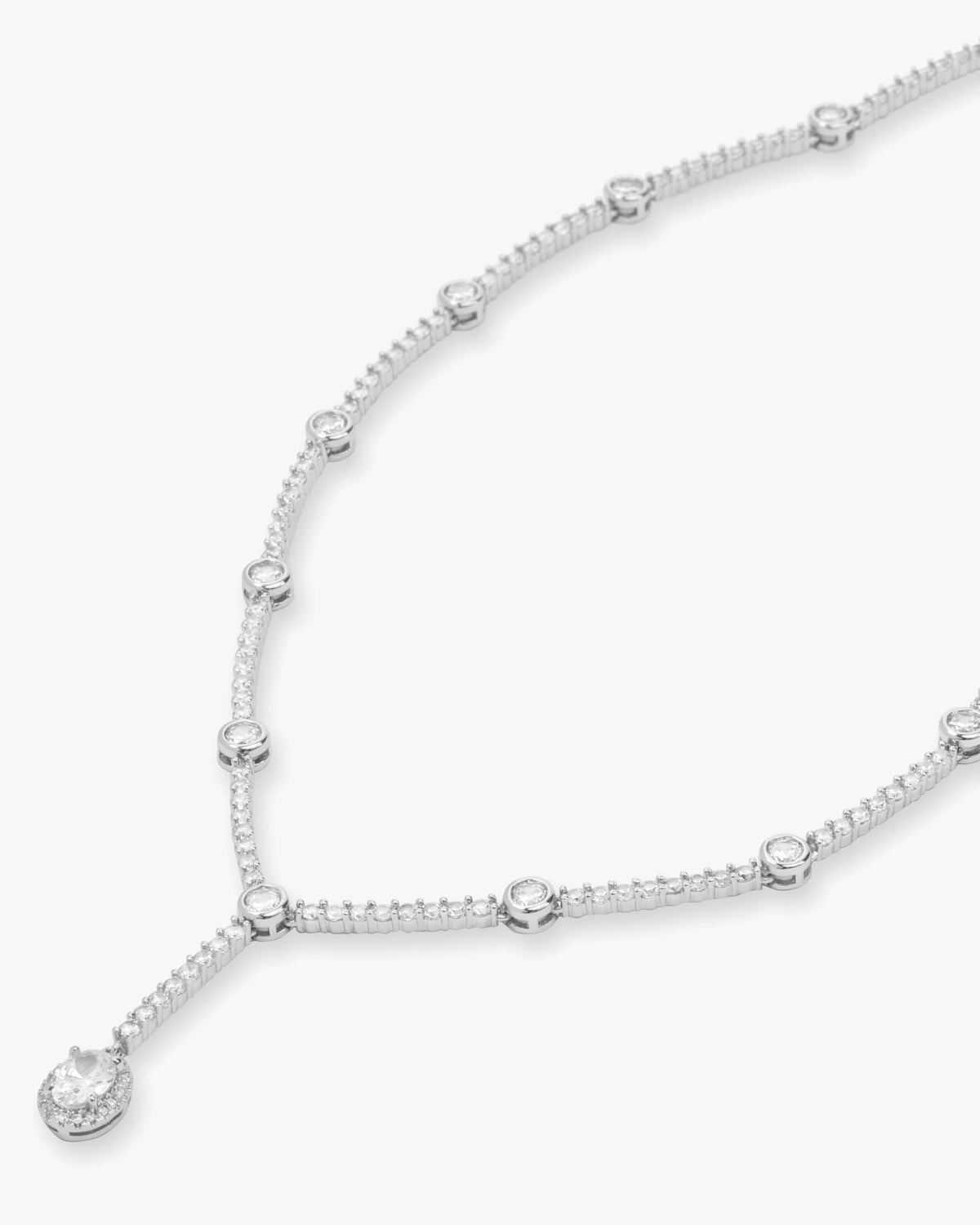 she-is-an-icon-lariat-necklace-18-inch-in-silver-and-white-diamondettes