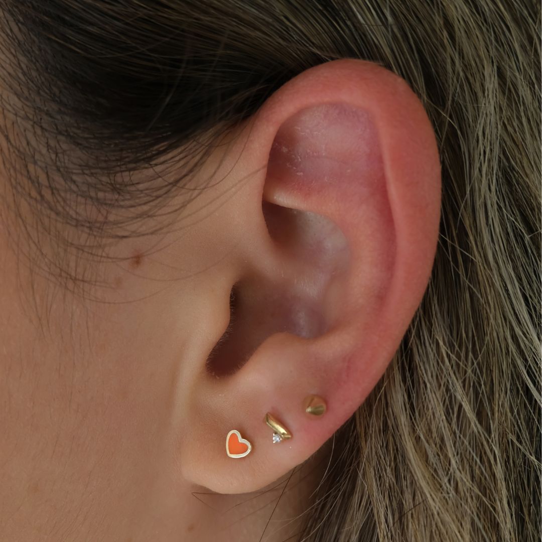 Gold Spike Flat Back Earring