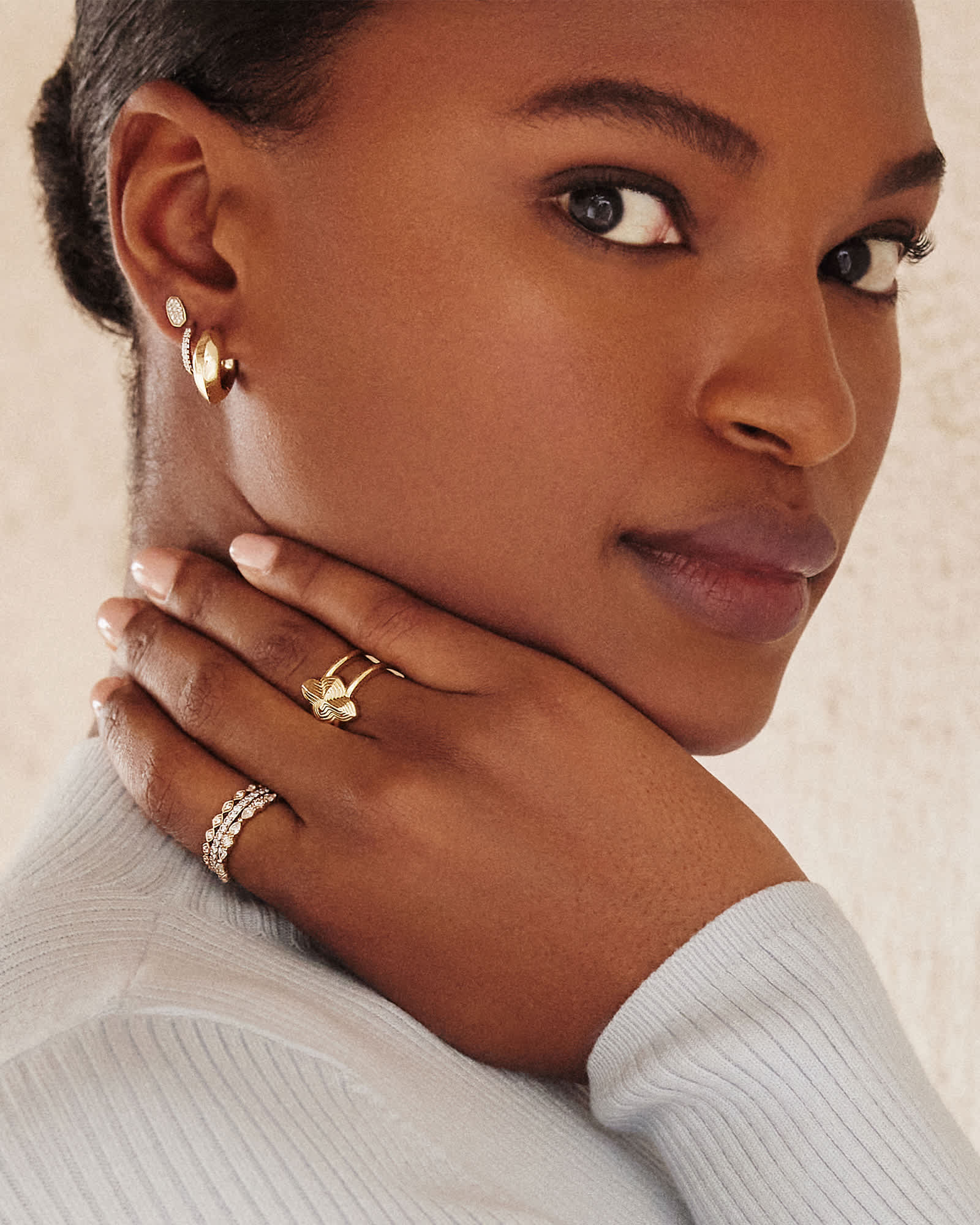 abbie-double-band-ring-in-gold-swarovski