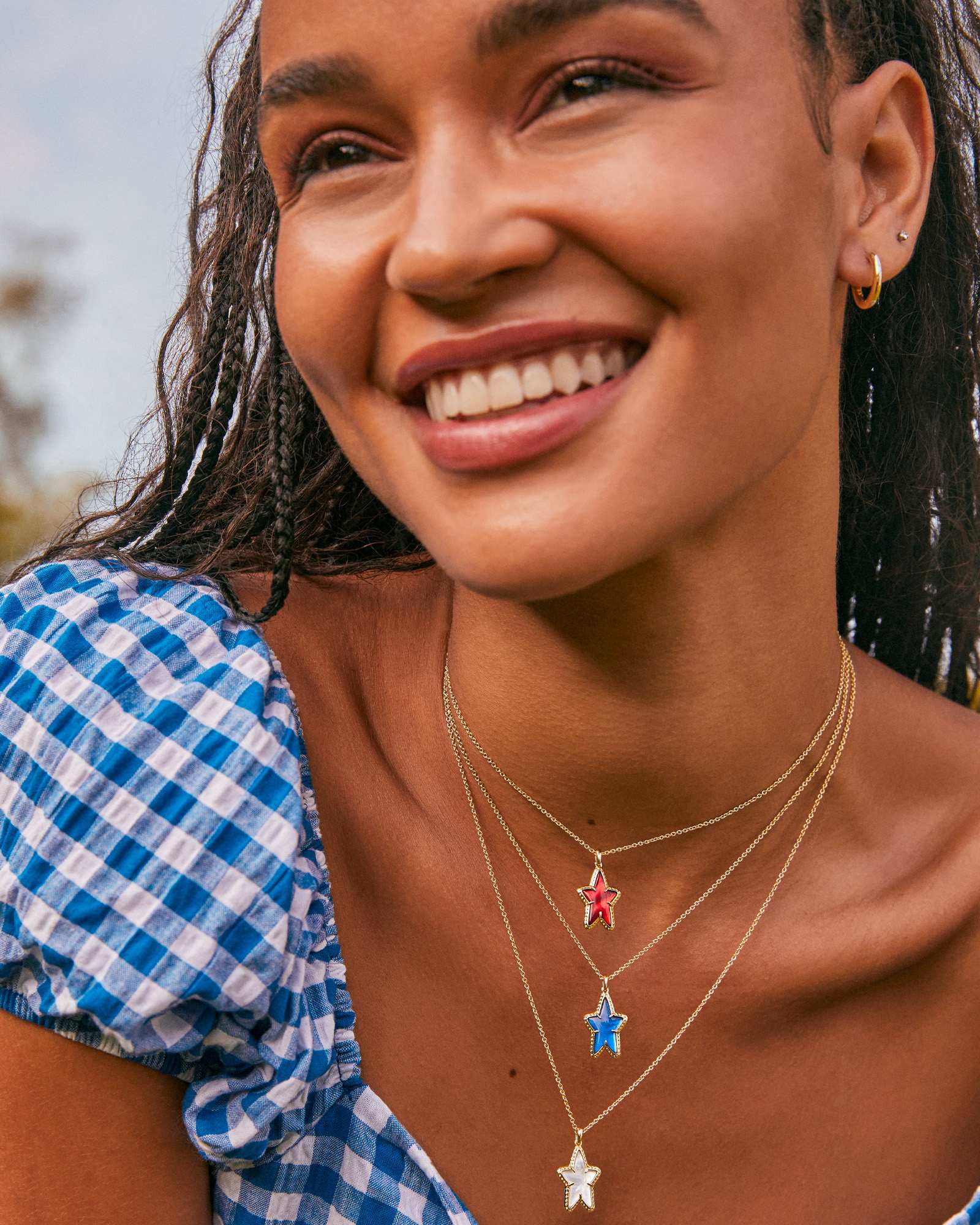 ada-gold-short-pendant-in-ivory-mother-of-pearl-necklace-swarovski