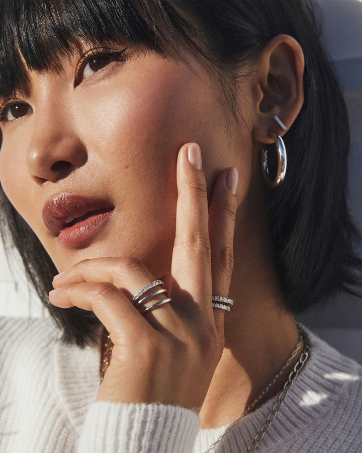 austin-bar-silver-single-stud-earring-in-white-crystal-swarovski