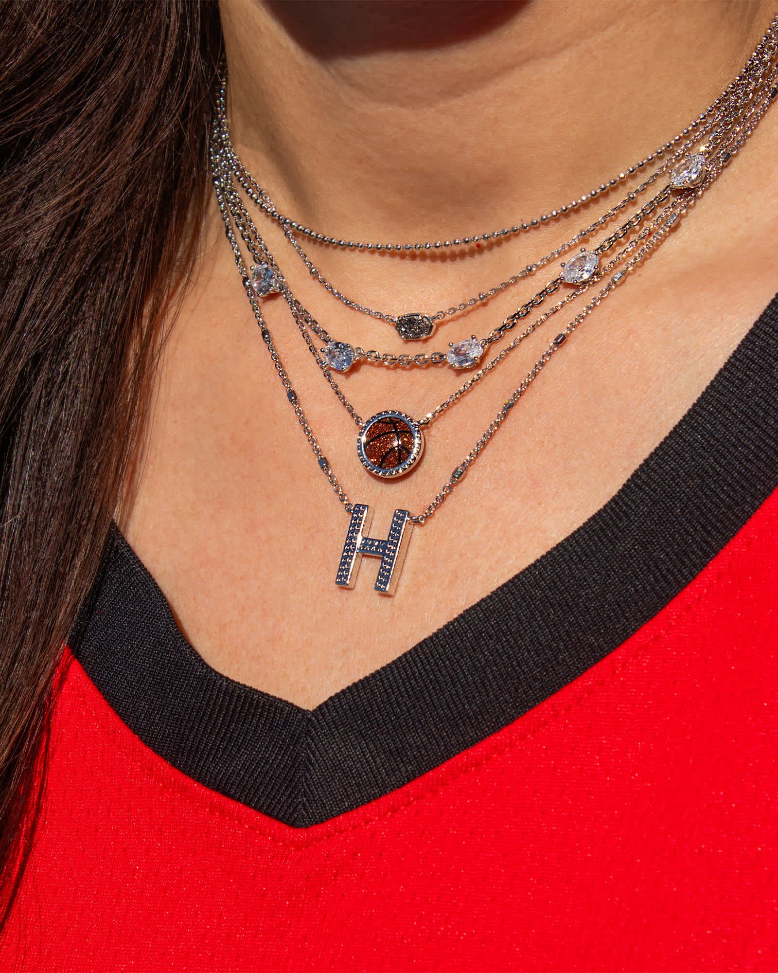 basketball-silver-short-pendant-necklace-in-orange-goldstone-swarovski