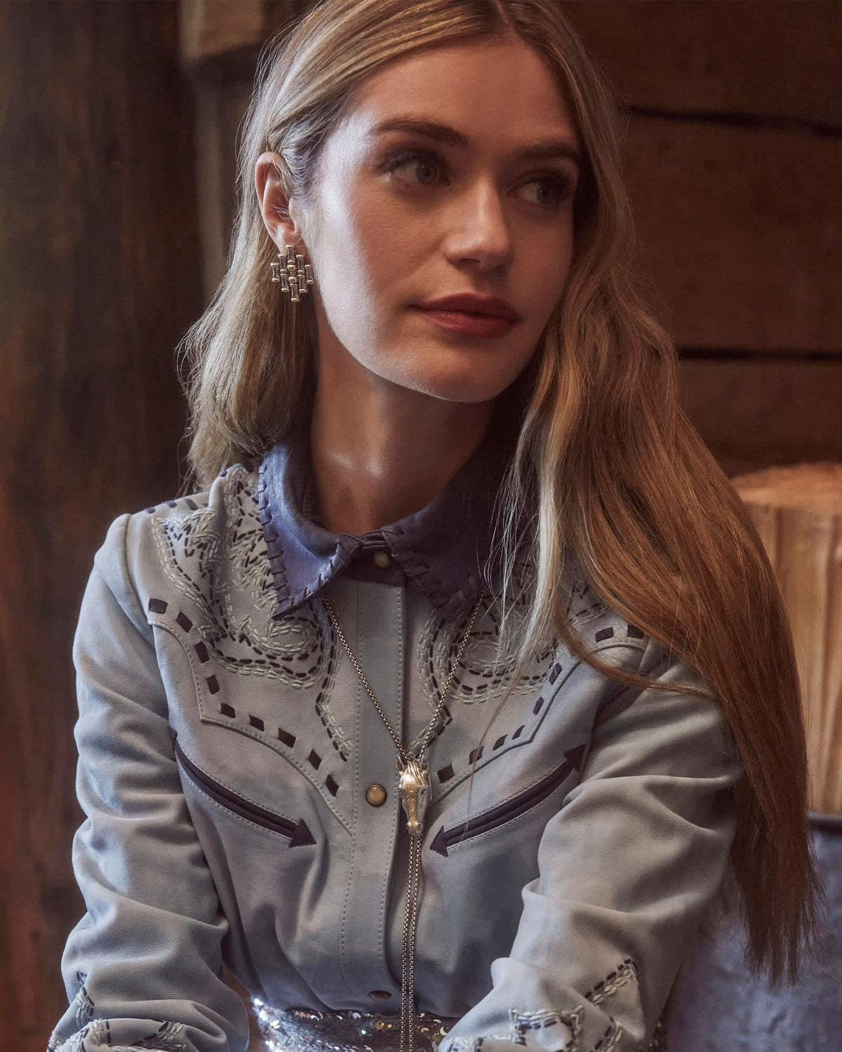 beau-bolo-necklace-in-vintage-silver-swarovski