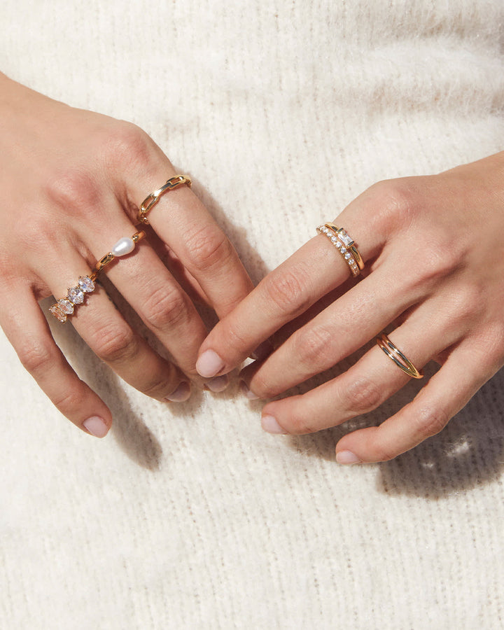 cailin-gold-band-ring-in-white-swarovski