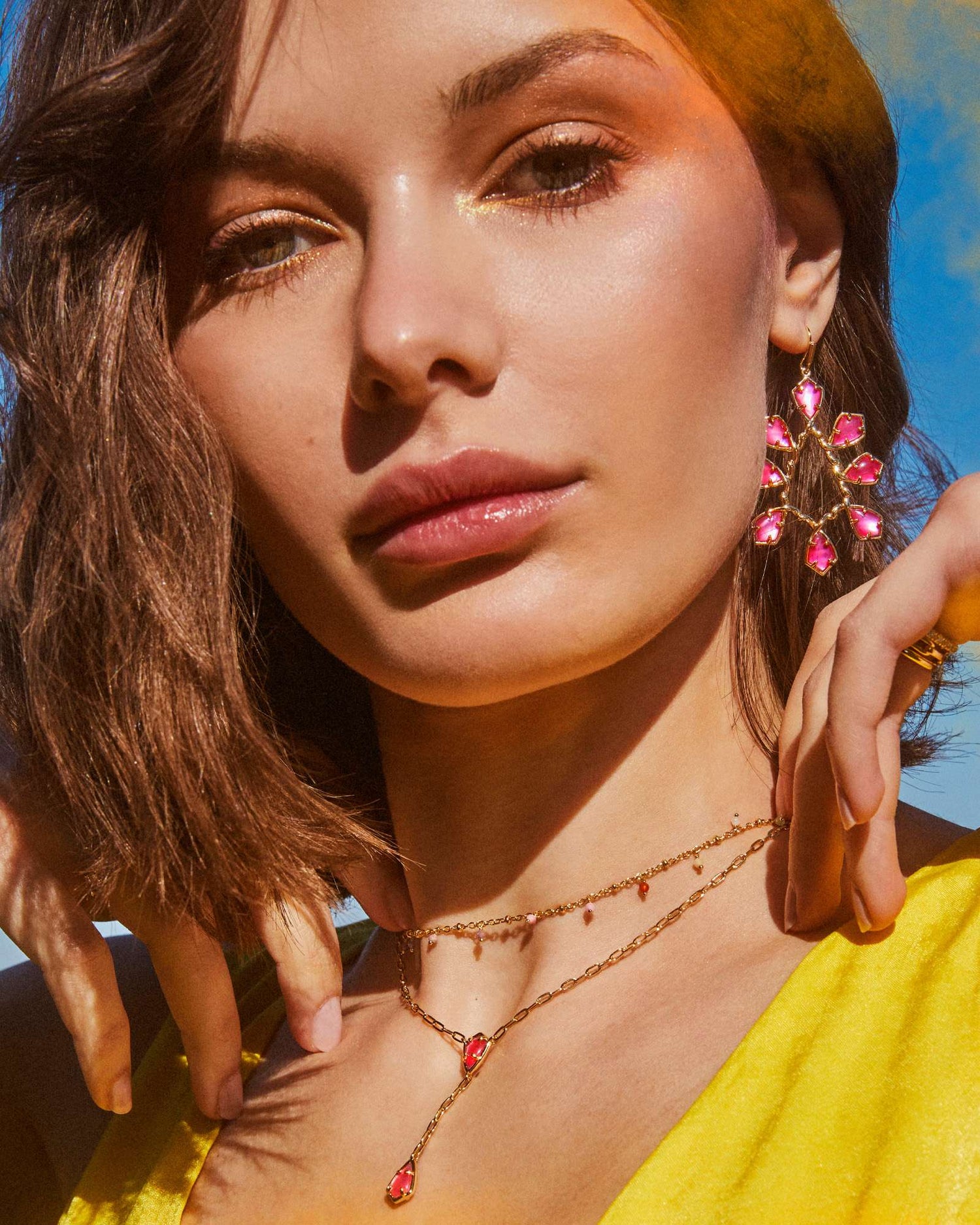 camry-gold-y-necklace-in-azalea-illusion-swarovski