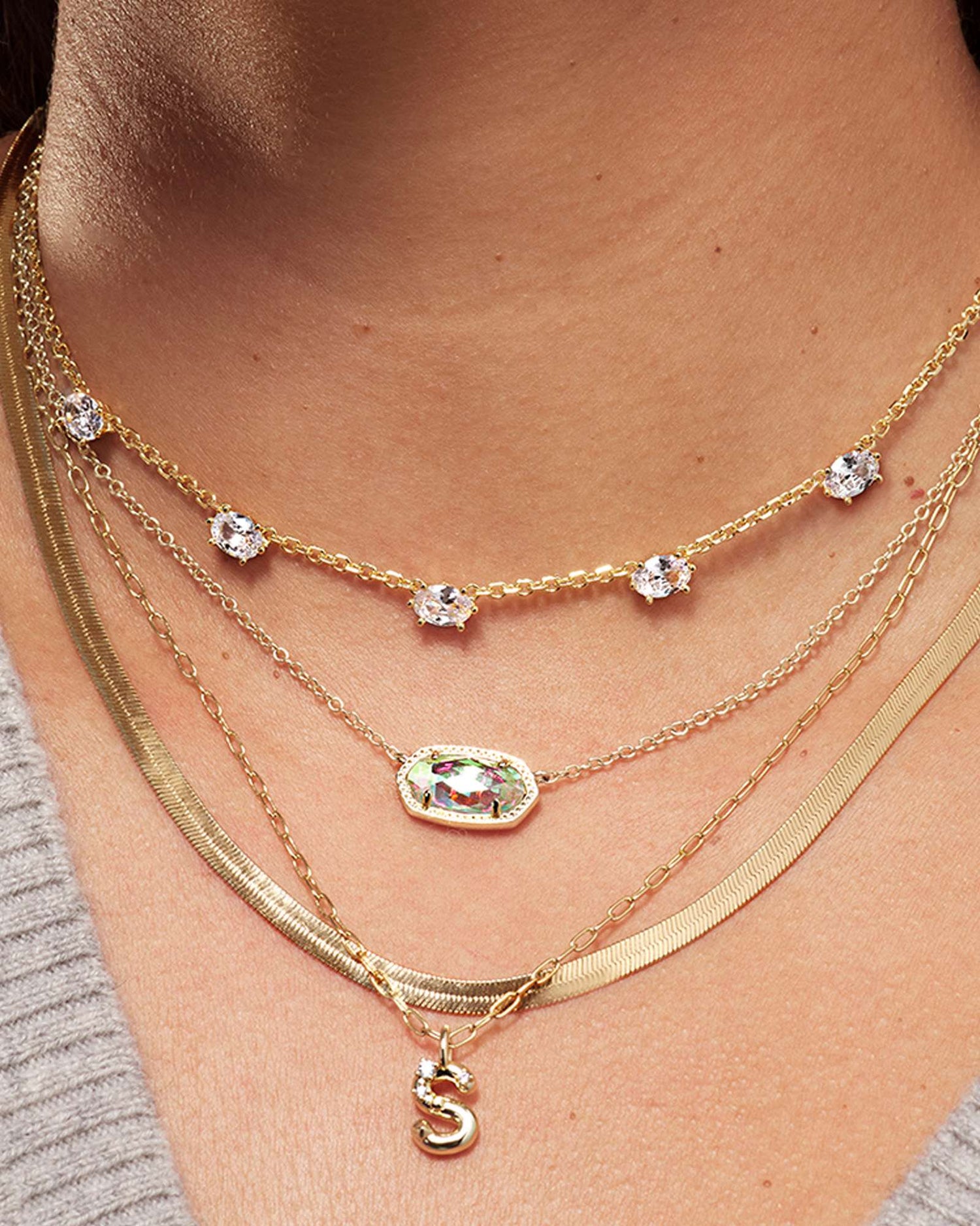crystal-letter-s-gold-short-pendant-necklace-in-white-crystal-swarovski