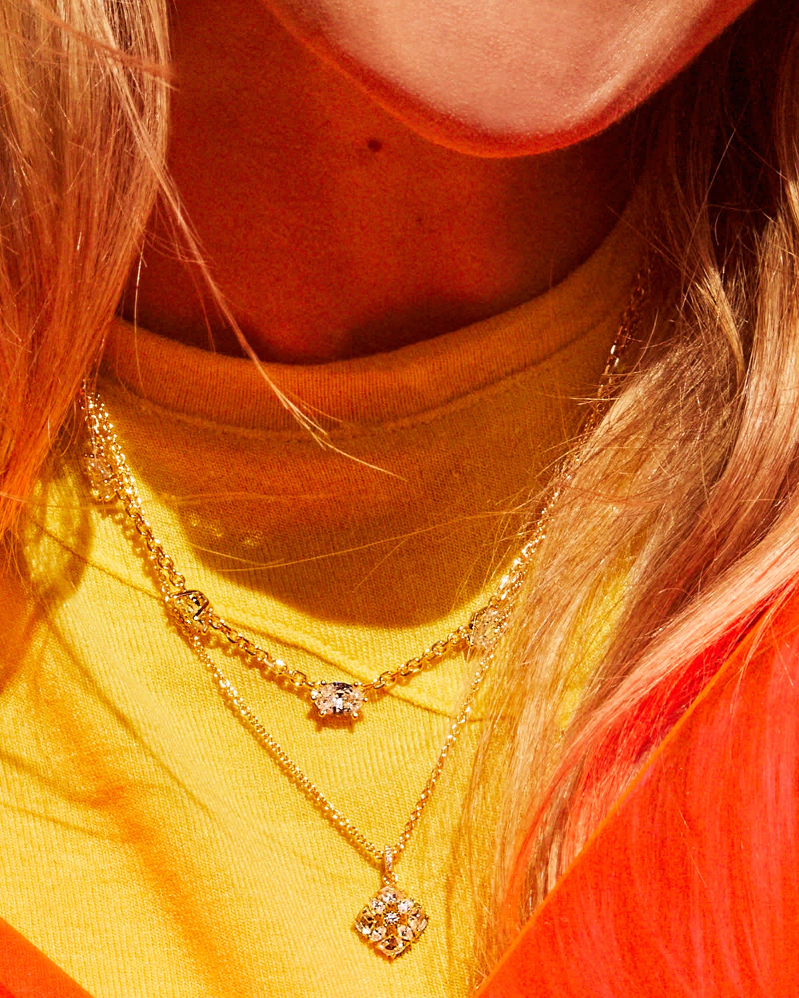 dira-gold-short-pendant-necklace-in-white-swarovski