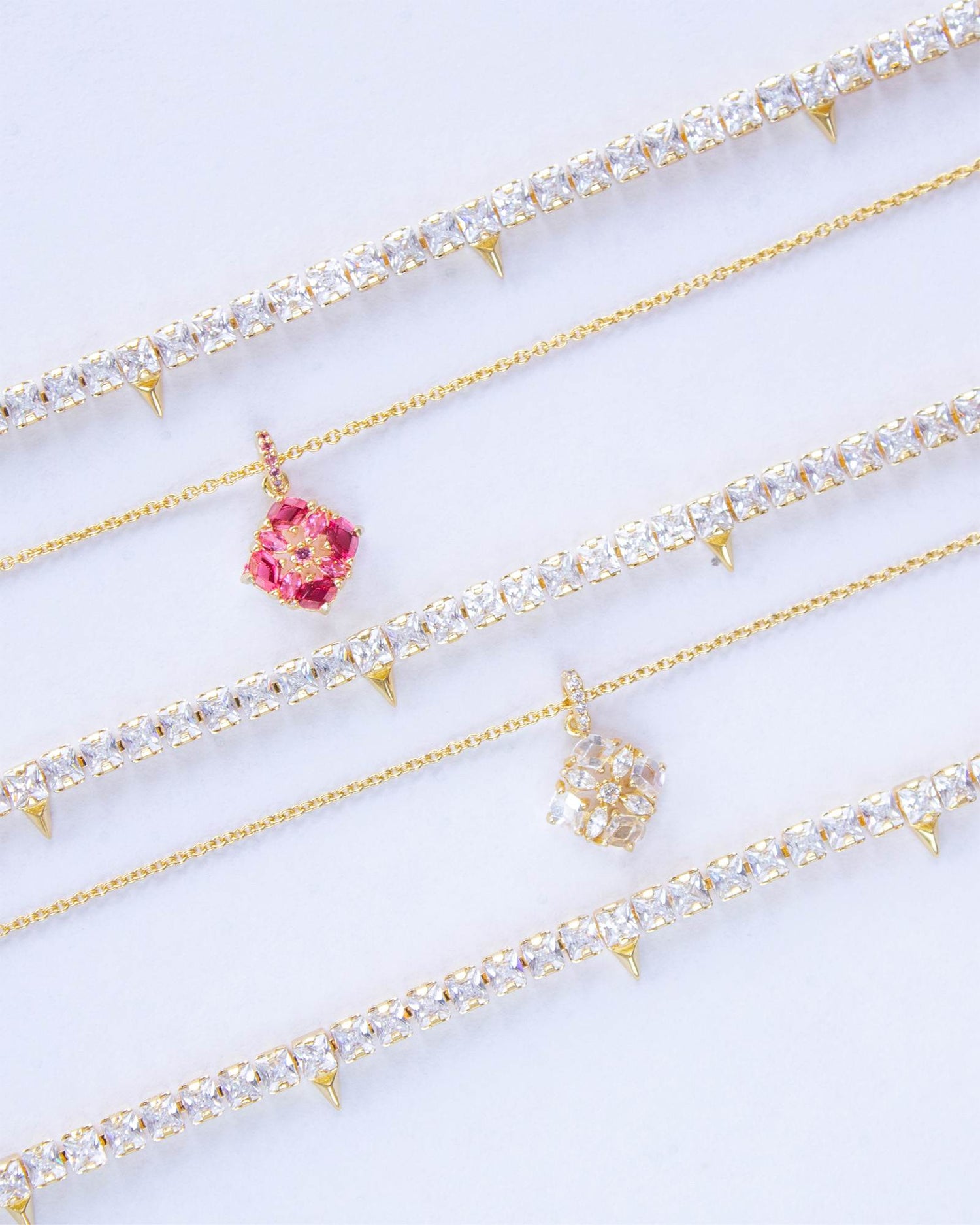 dira-gold-short-pendant-necklace-in-white-swarovski
