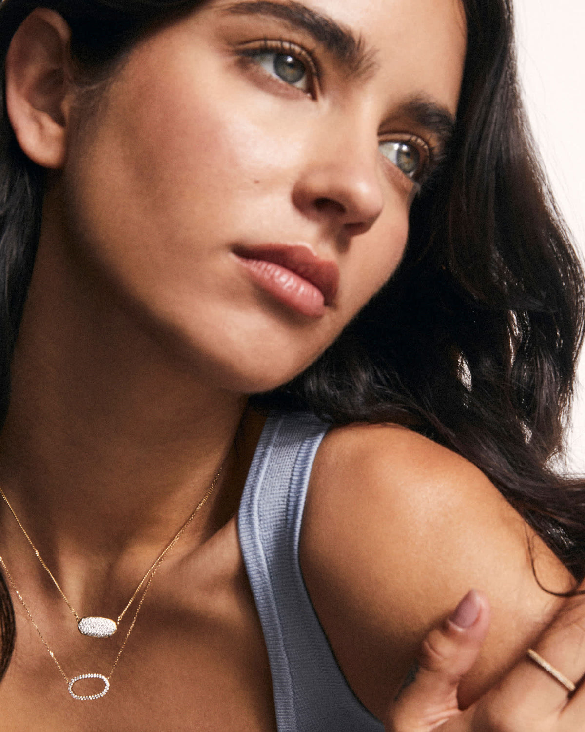 elisa-pendant-necklace-in-pave-diamond-and-14k-yellow-gold-swarovski