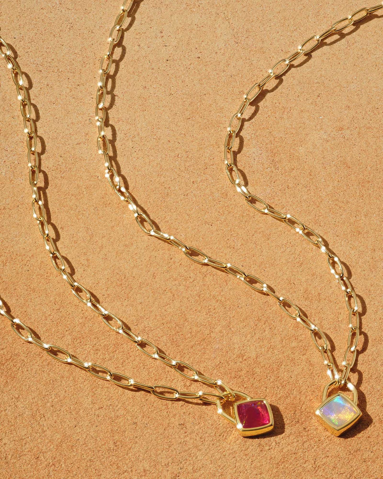 greer-18k-gold-vermeil-paperclip-pendant-necklace-in-pink-swarovski